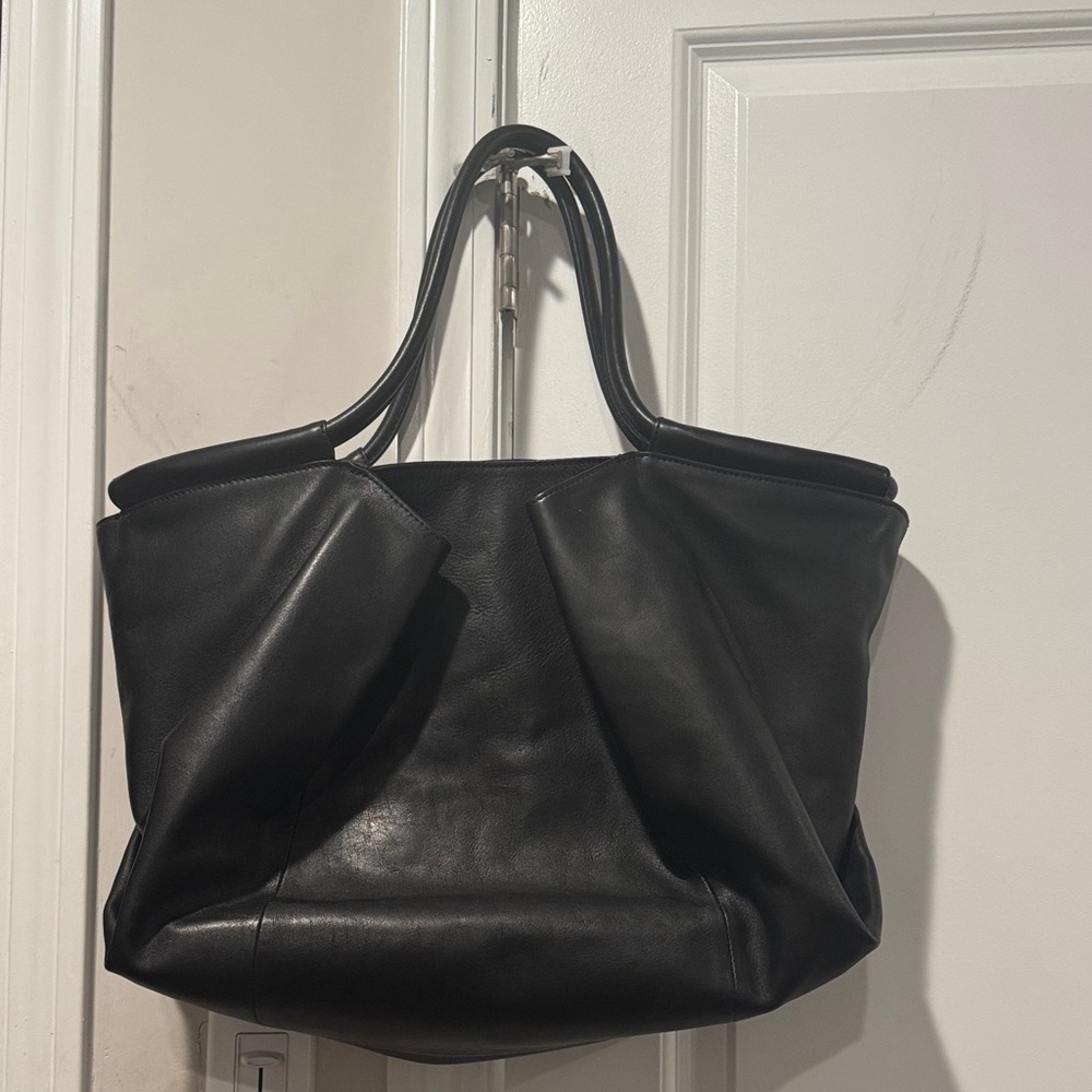 B-Low the Belt Ciana Black Leather Travel Tote